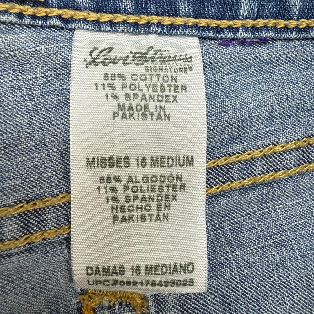Levi Strauss Signature Stretch Mid Rise Bootcut Jeans Light Wash Size 16 Misses - Picture 5 of 13